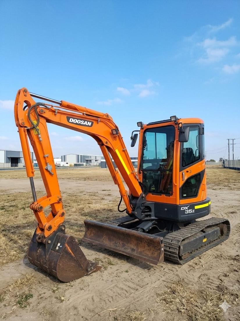 Miniexcavadora Doosan DX35Z